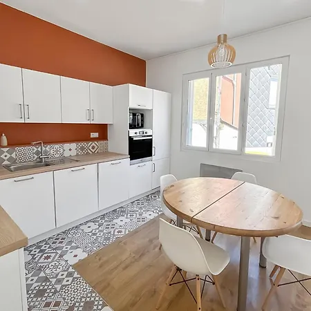 Apartman Avec Balcon Au Coeur Du Mans *