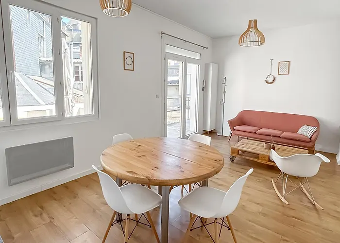 Avec Balcon Au Coeur Du Mans Le Mans